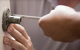 Super Locksmith Service Willow Springs, IL 708-272-3830 Super Locksmith Service Willow Springs, IL 708-272-3830 - locksmith-service